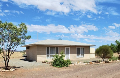 Arkaba Cottage | Hillview Cottage