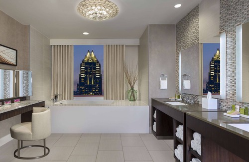 Waller Creek District Hotel | Hilton Austin
