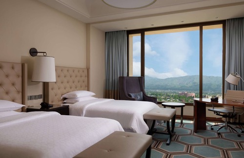 Dushanbe Hotel | Hilton Dushanbe