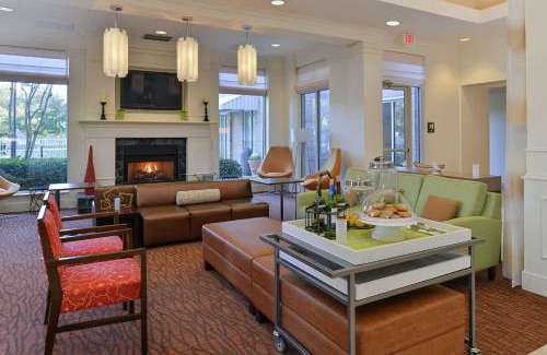 Addison Hotel | Hilton Garden Inn Addison