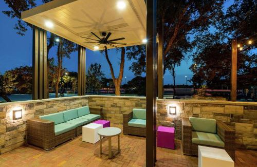 McNeil Hotel | Hilton Garden Inn Cedar Park Austin