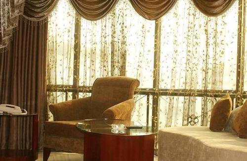 Chengdu City Centre Hotel | Hilton Garden Inn Chengdu Tianfu Panda Tower