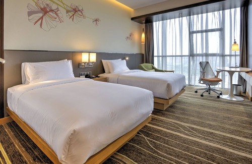 Shuangliu District Hotel | Hilton Garden Inn Chengdu Huayang