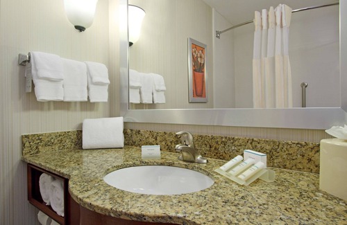 Columbus Hotel | Hilton Garden Inn Columbus Airport