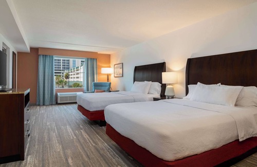 Ortona Park Hotel | Hilton Garden Inn Daytona Beach Oceanfront