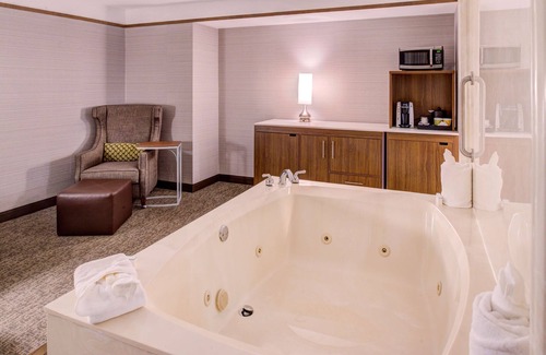Southfield Hotel | Hilton Garden Inn Detroit - Southfield, MI