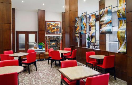 Biggs Field Hotel | Hilton Garden Inn El Paso Airport