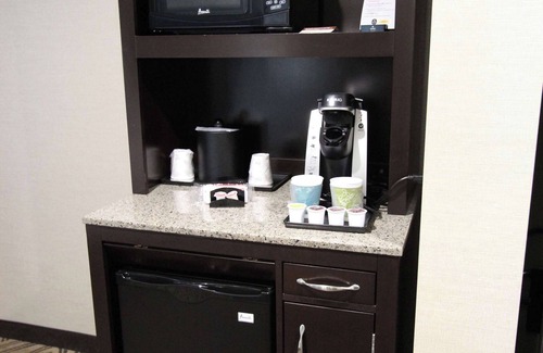 Findlay Hotel | Hilton Garden Inn Findlay