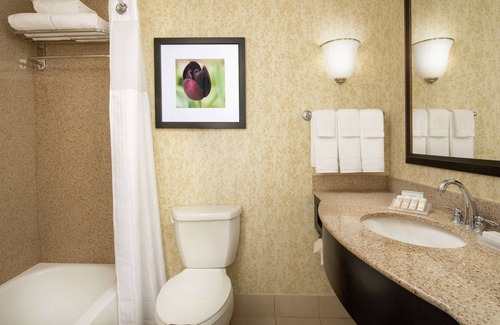 Ballenger Creek Hotel | Hilton Garden Inn Frederick
