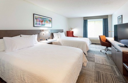 Shoreview Hotel | Hilton Garden Inn Minneapolis St. Paul-Shoreview