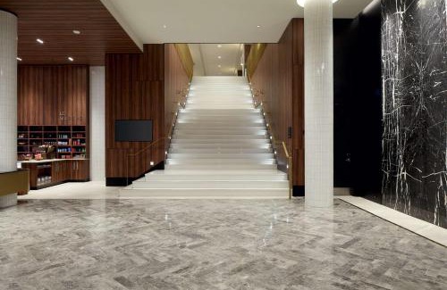 Cote-Des-Neiges—Notre-Dame-De-Grace Hotel | Hilton Garden Inn Montreal Midtown, Quebec, Canada