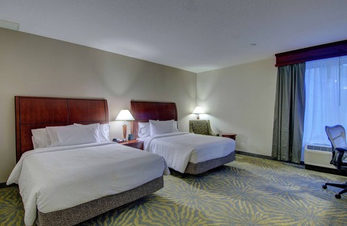 Norwalk Hotel | Hilton Garden Inn Norwalk