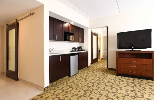 Olathe Hotel | Hilton Garden Inn Olathe