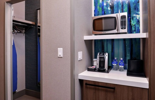 Downtown Salt Lake City Hotel | Hilton Garden Inn Salt Lake City Downtown