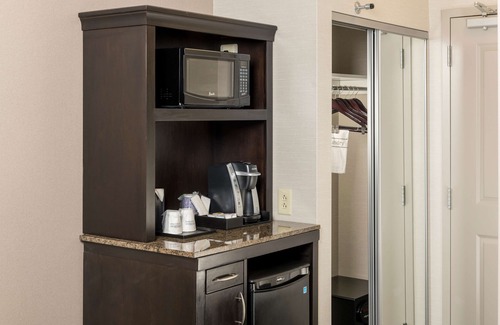 Calverton Hotel | Hilton Garden Inn Silver Spring White Oak