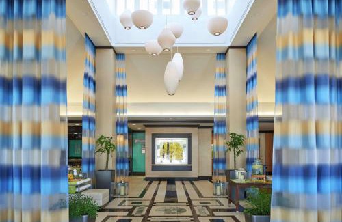 Northeast Mississauga Hotel | Hilton Garden Inn Toronto Airport West/Mississauga