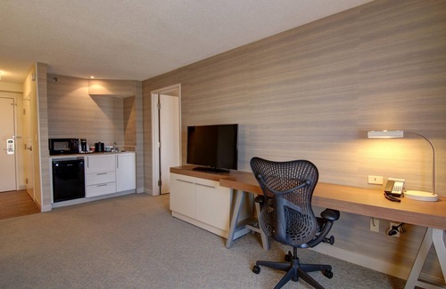 Gateway Hotel | Hilton Garden Inn Toronto - Mississauga