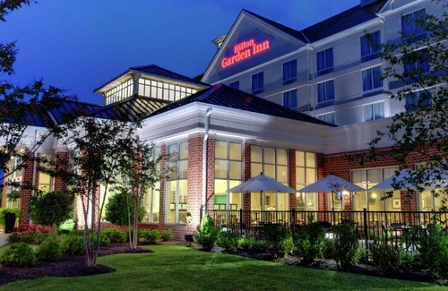 St. Charles Hotel | Hilton Garden Inn Waldorf