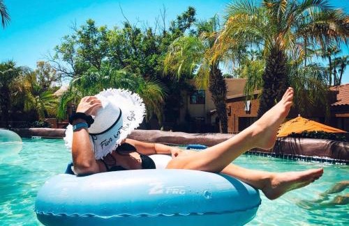Camelback East Resort | Hilton Phoenix Resort at the Peak
