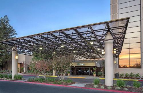 Sacramento Hotel | Hilton Sacramento Arden West