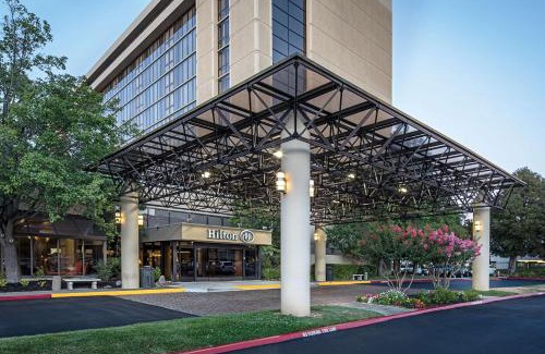 Sacramento Hotel | Hilton Sacramento Arden West