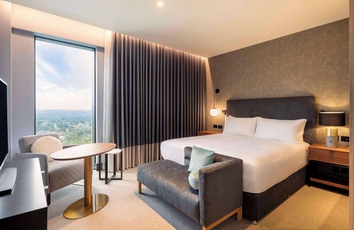 Woking Hotel | Hilton Woking