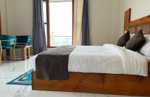 Tehri Hotel | Himalayan Hill Top Resort