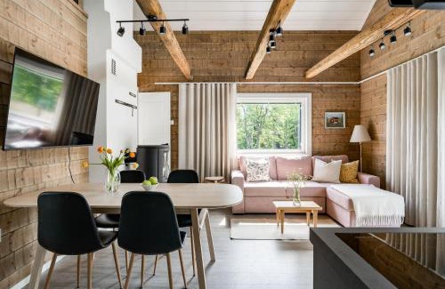 Jamsa Villa | Himos Stonelake - two saunas and a hot tub