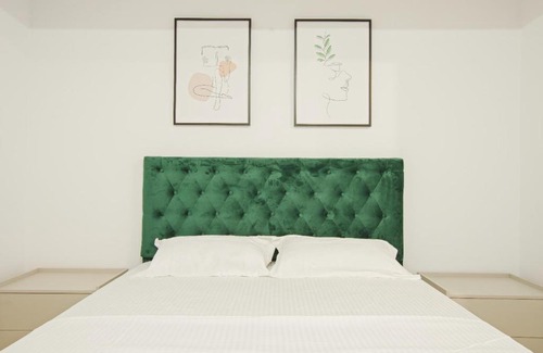 Iasi Apartment | Himson-Green Apartment