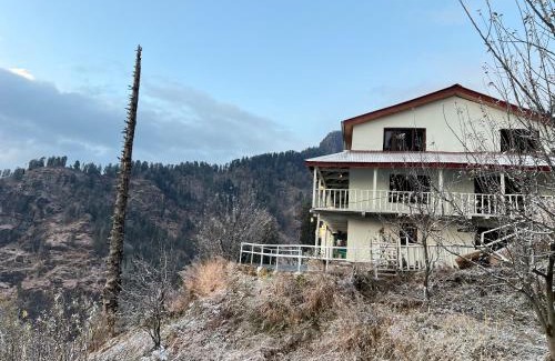 Manali House | HimtrekStays Sethan, Heritage House, Manali
