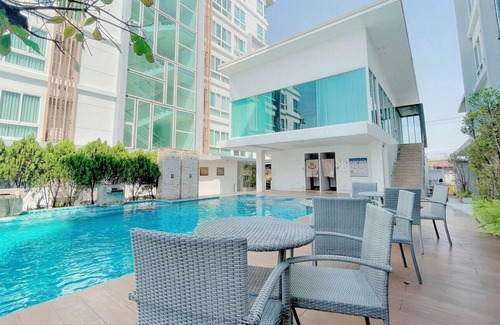 Chang Phueak Hotel | Hinoki Hotel