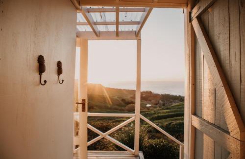 Gisborne House | Hinterland Retreat