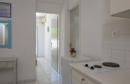 Elounda Apartment | Hiona Seaside