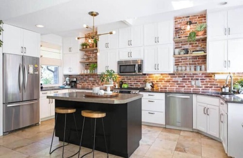 Louisville House | Hip and beautiful-close to Boulder!nn