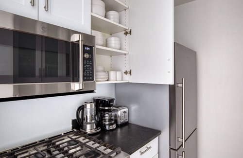Gramercy Apartment | Hip Gramercy Jr 1BR w/Gym & Roofdeck, nr Madison Park, by Blueground