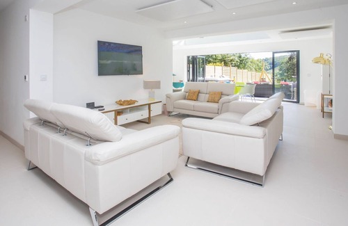 Merthyr Tydfil Cottage | Hiraeth at the Brecon Beacons