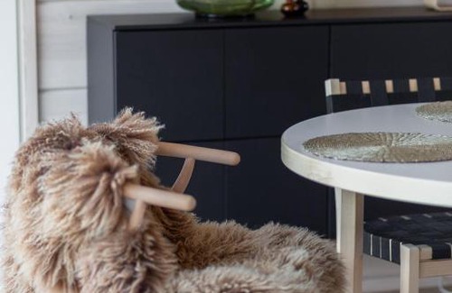 Kalajoki Villa | Hirsihuvila Villa Letto, pihasauna & ulkoporeamme