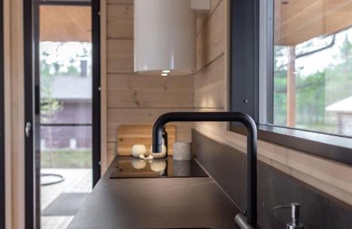 Kalajoki Villa | Hirsihuvila Villa Letto, pihasauna & ulkoporeamme