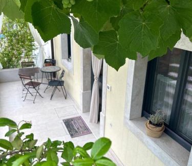 Tinjan House | Hisa STERNA - WELL HOUSE