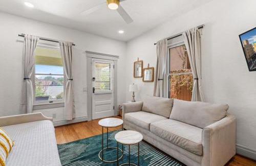 Iron Horse House | Historic 1 bedroom located near The U of A