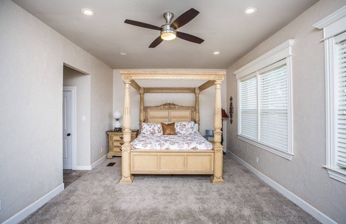 Sudan Cabin | Historic 1917 original Sudan hotel recently converted into a large luxury home!