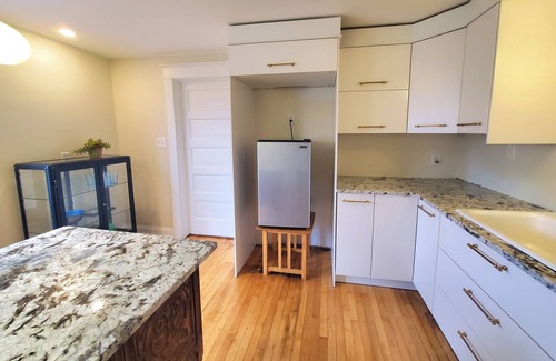 Lockport House | Historic 2-bedroom house, walk to restaurants and bars downtown.