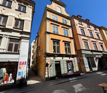 Gamla Stan Apartment | Historic apartment in Old Town