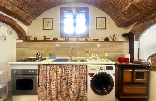 Bucine Apartment | Historic apartment