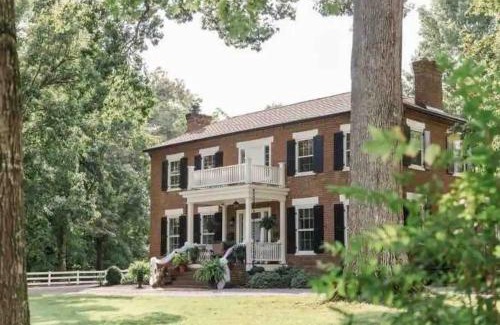 Mount Vernon House | Historic Boyd Harvey House and Grounds