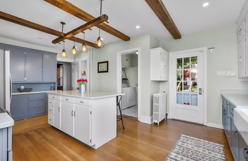 Cedar Rapids - Iowa City House | Historic Charm at Richmond Hillnn