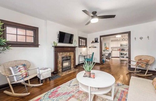 Victorian Village Condo | Historic Condo Downtown Victorian Village , Walk to Short North, OSU, Nationwide