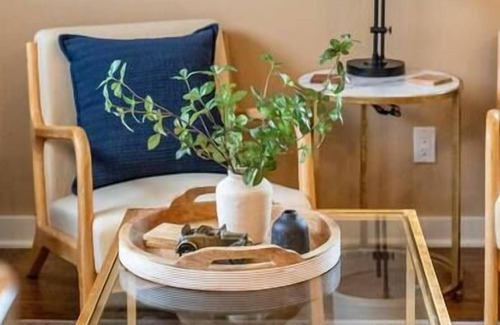 Ames Apartment | Historic Downtown | 1BD Full Apt