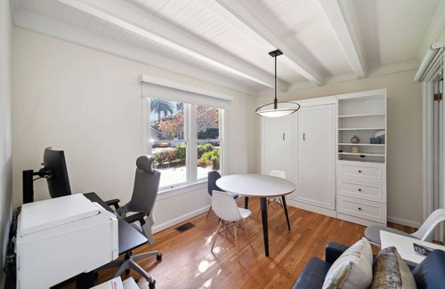 University South House | Historic Downtown PA House W/Sauna