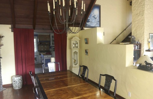 Country Club - North Shore House | Historic English Country Lake House